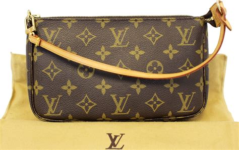 louis vuitton pouches|pochette louis vuitton monogram.